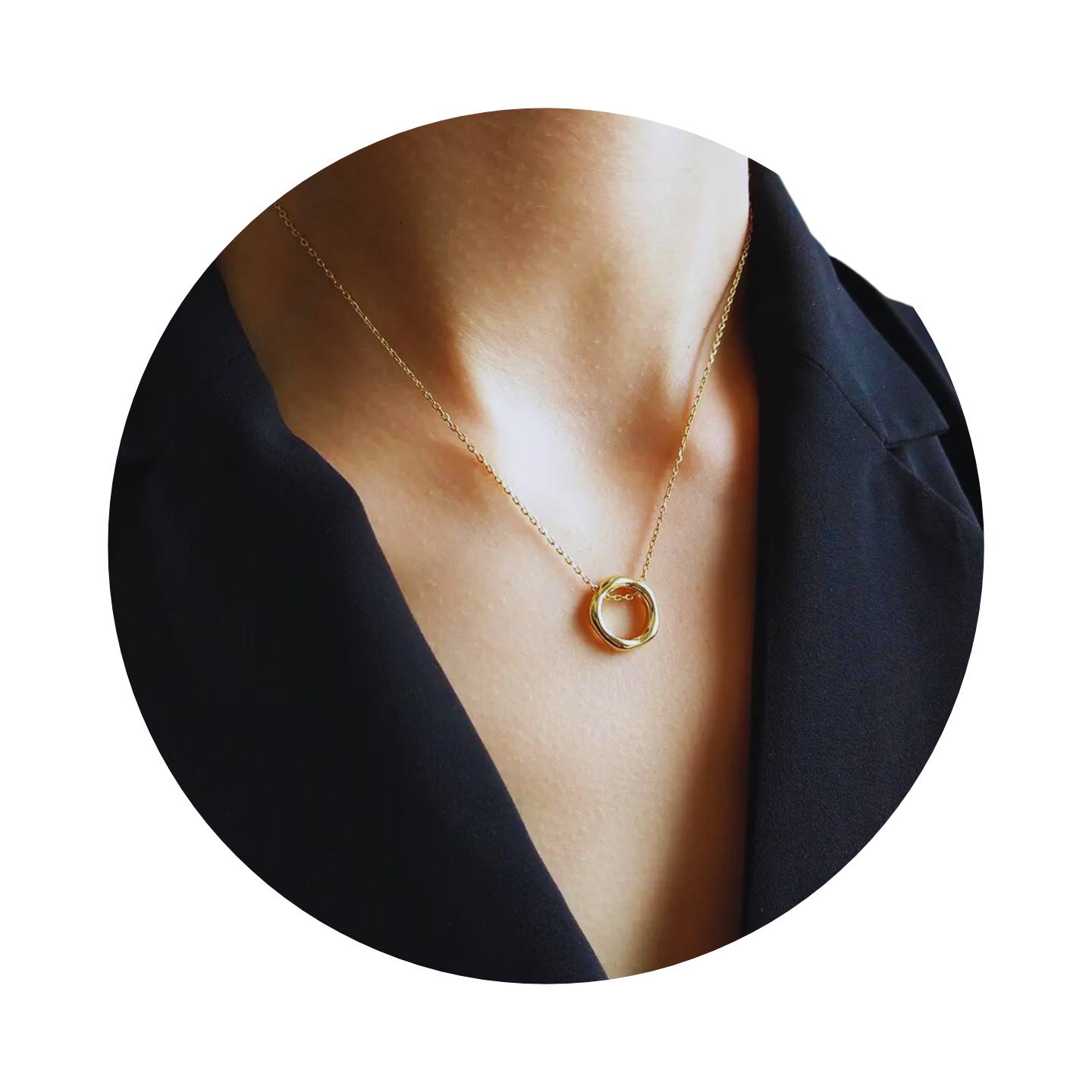 CIRCLE CHAIN NECKLACE